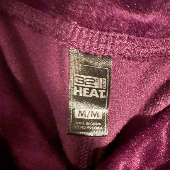 32 DEGREE Rich Purple Velvet Top and Bottom Pajama Set / Loungewear - Picture 9 of 9